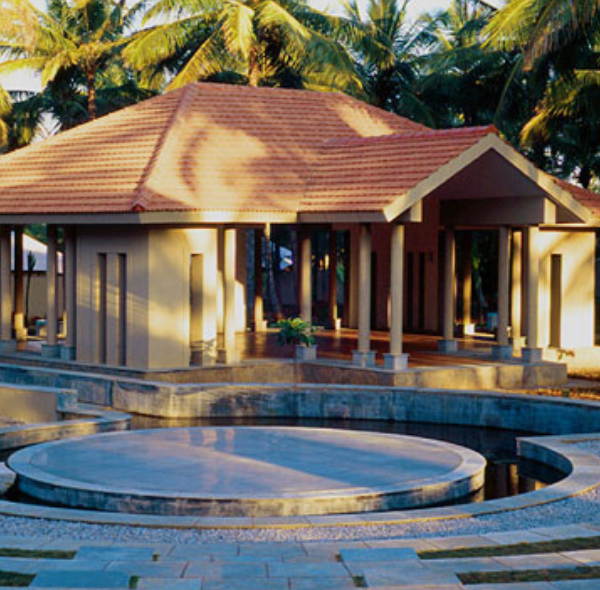 SHREYAS YOGA RETREAT |B'LURU