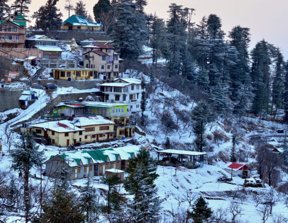 Explore Shimla: Top Activities and the Best Vacation Rentals for Your Stay